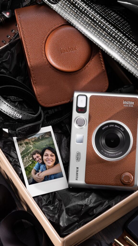 Mini Evo Brown Lifestyle Gifting 1X1